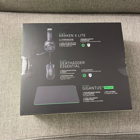 Razer Next Level Gaming Bundle, Gaming Mouse, Mouse Pad & Headset - Picture 5 of 5